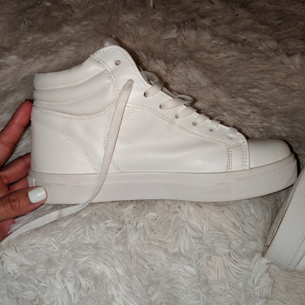 High top sneakers white leather